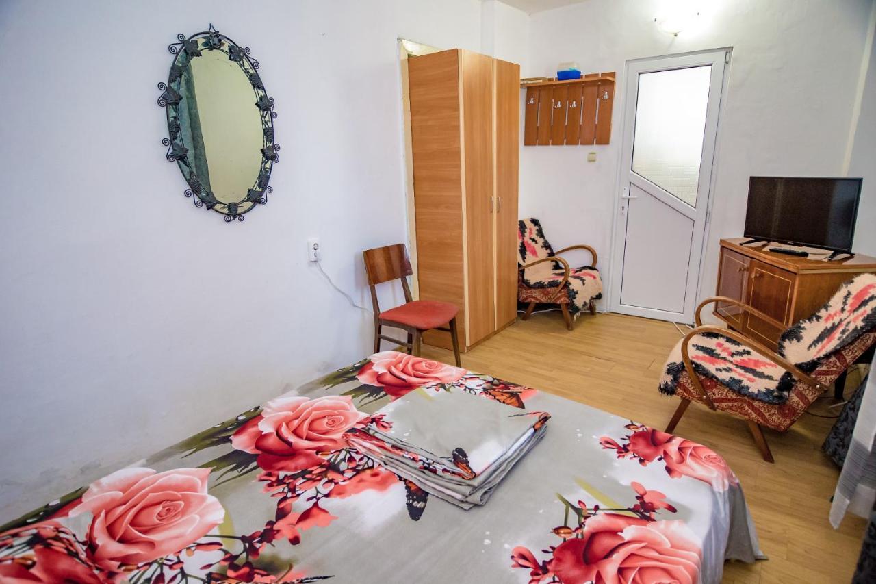 Old House Apartment Vama Veche Luaran gambar